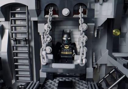 Imagem de Blocos de Montar Batcave Shadow Box Batcaverna Batman  3.990 peças + 7 Figures  Marca Mega 76252