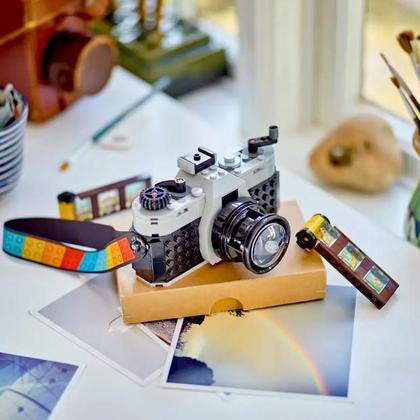 Imagem de Blocos De Montar Lego Creator 3 Em 1 Câmera Retrô 31147