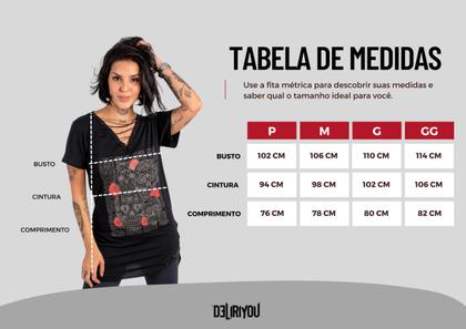 Imagem de Blusa Alongada Estampa Caveira Jornal Moda Rock Feminina