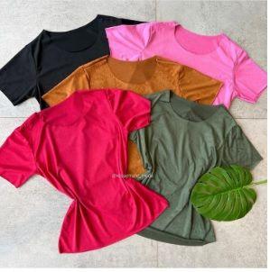 Blusa camiseta manga curta suede G1, G2 e G3 diversas cores - Linda Flor Modas Imagem de Blusa camiseta manga curta suede G1, G2 e G3 diversas cores