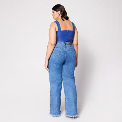 Imagem de Blusa Cropped de Alça Plus Estruturado com Bojo