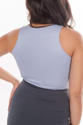 Imagem de Blusa Cropped Modelo Regata Com Decote Arredondado