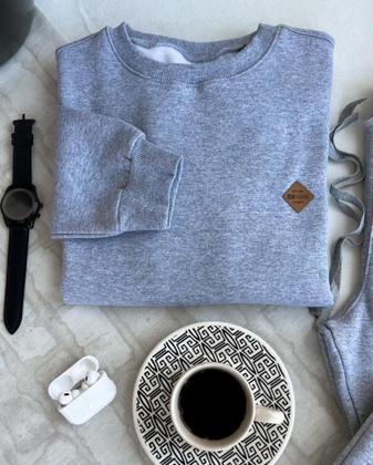 Imagem de Blusa de moletom adulto e infantil básico gola careca