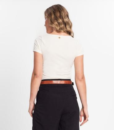 Imagem de Blusa Feminina Decote Quadrado Manga Curta Endless Bege