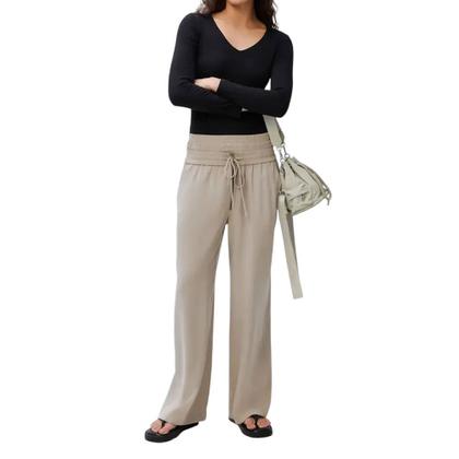 Imagem de Blusa Feminina Hering ML Slim Malha Preta - 4D8AN10