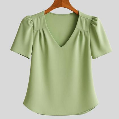 Imagem de Blusa Feminina Manga Princesa Crepe Verão Básico em Tendência 2025.