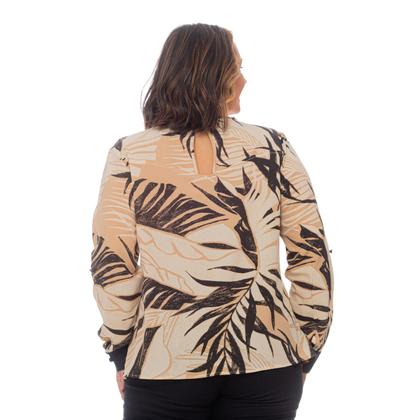 Imagem de Blusa Feminina Plus Size de Manga Longa Estampada com Detalhe para Abotoar nas Mangas e Acabamento Elegante na Frente 