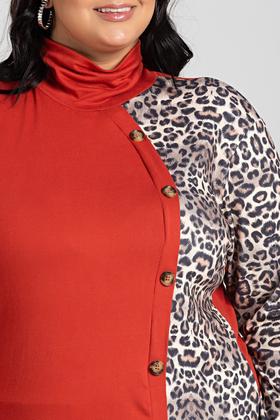 Imagem de Blusa Feminina Plus Size Manga Longa Detalhe Animal Print - Serena