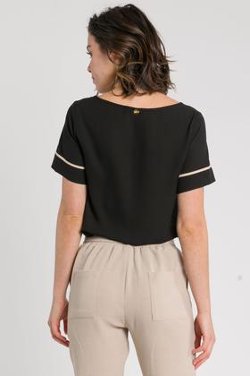 Imagem de Blusa Manga Curta com Filetes Preta P