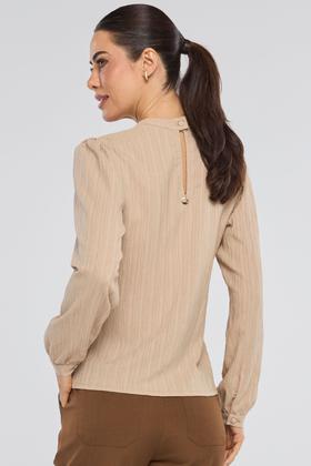 Imagem de Blusa PKS Manga Longa Crepe Frisê Bege