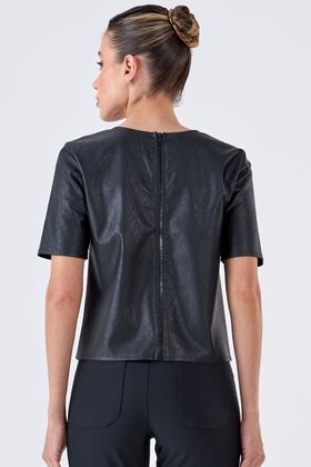 Imagem de Blusa PKS material sintético Preta