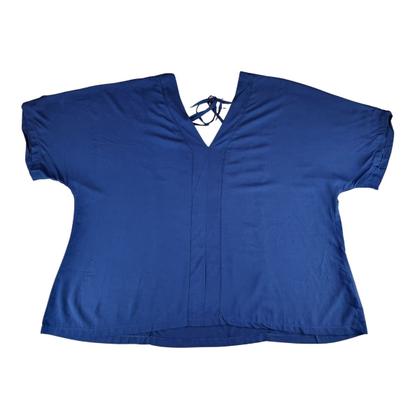 Imagem de Blusa Plus Size Elegante com Decote V e Amarração nas Costas - Tamanhos G6 e G7
