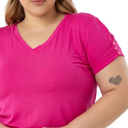 Imagem de Blusa Tshirt Feminina Decote Em V Com Mangas Detalhadas Em Botão Plus Size 40624A