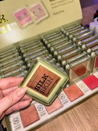 Imagem de Blush baked mosaico silk skin - ruby rose