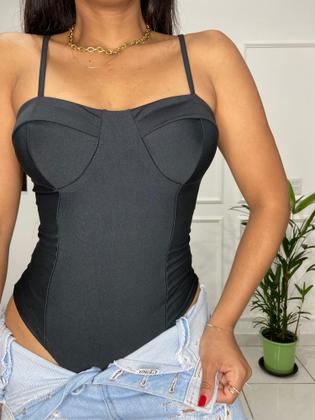 Imagem de Body Retro Modelo Reto Com Bojo Conforto Estilo Atemporal