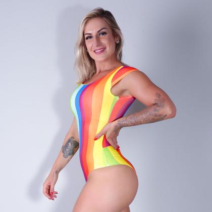 Imagem de Body sem Bojo com Estampa Sublimada de Arco-íris e Fecho de Abotoação 