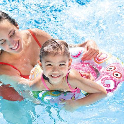 Imagem de Boia redonda infantil inflável para piscina mar. Boia divertida colorida verão 61cm Intex 59241