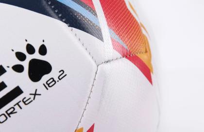 Imagem de Bola De Futebol Texturizada N-5 Cor Vermelha Profissional
