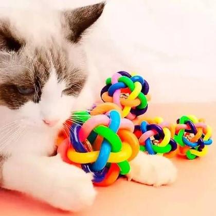 Imagem de Bola Grande Trançada com Sino Brinquedo para Cães e Gatos