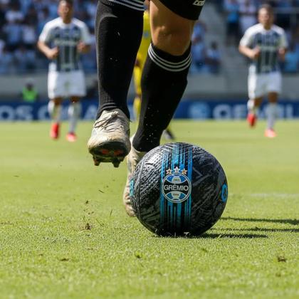 Imagem de Bola Grêmio Futebol Para Campo E Society Tamanho N5 - Dualt Preto