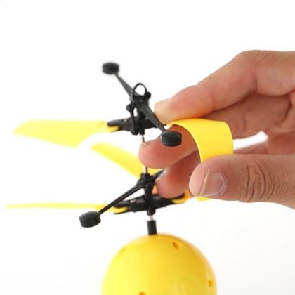 Imagem de Bolinha Voadora Flying Ball Fly Bola Helicoptero Mini Drone