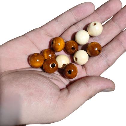 Imagem de Bolinhas De Madeira 15mm Com Furo 50 Unidades DIY