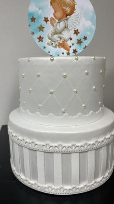 Imagem de Bolo fake batizado menino