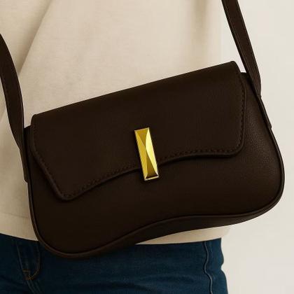 Imagem de Bolsa baguete de ombro com regulagem nas alças tendencia para o dia a dia, passeios, festas versatil moderna e atemporal