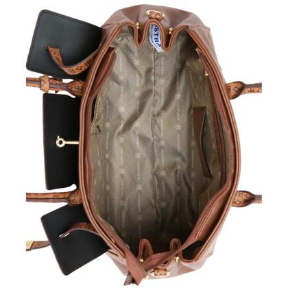 Imagem de Bolsa Chenson Detalhe Monograma Feminina 3485540 Cor:Preto