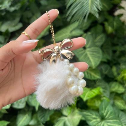 Imagem de Bolsa de Ombro com alca Removivel Branco com Detalhe Dourado
