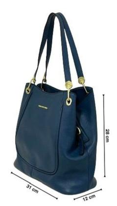 Imagem de bolsa de ombro em material ecológico com 3 compartimentos