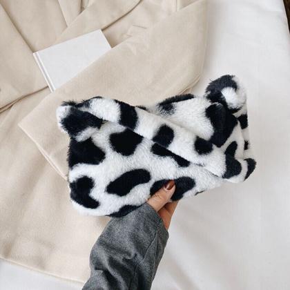 Imagem de Bolsa de Vaca em Pelúcia com Alça Macio Fofo Estilo Kawaii Japonês