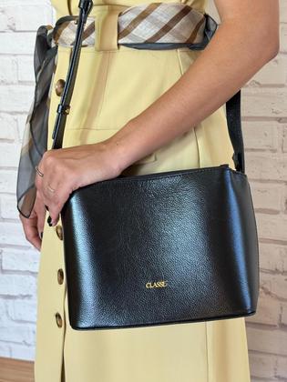 Imagem de Bolsa Feminina Classe Couro Legítimo com Alça Ajustável 2633