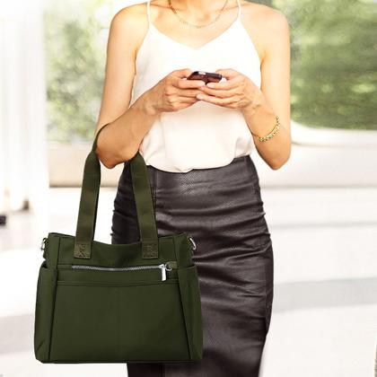 Imagem de Bolsa Feminina de Ombro com Zíper Estilo e Praticidade