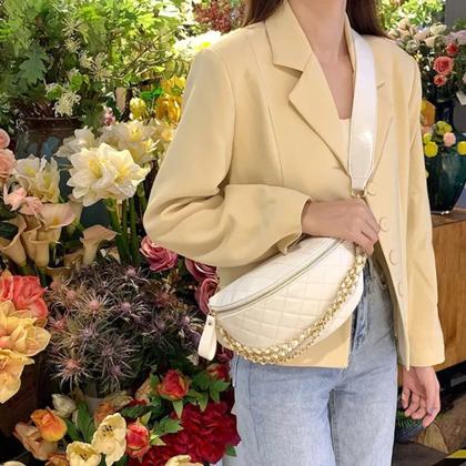 Imagem de Bolsa Feminina Detalhe Corrente Pochete Luxuosa Shopping Preta Mulher Promo