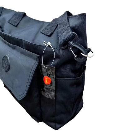 Imagem de Bolsa Feminina Grande com Bolsos