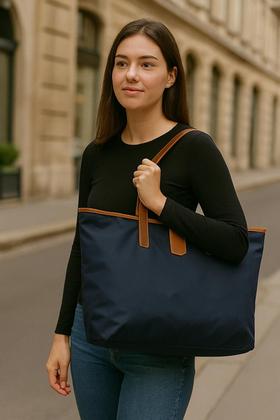 Imagem de Bolsa Feminina Grande de Ombro de Nylon Impermeável mais Bolsinha