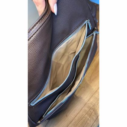 Imagem de  Bolsa Feminina Lyssa LY059  Ombro e Transversal com Necessaire Caramelo