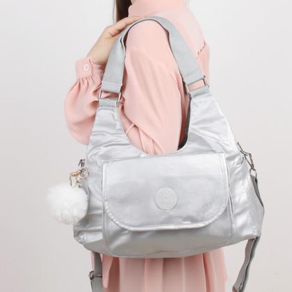Imagem de Bolsa Feminina Nylon Metalizada Tiracolo Alça Ajustável Casual com Bolso Frontal e Compartimentos