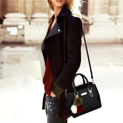 Imagem de Bolsa Feminina Pequena Transversal E Alça De Mão Tote Barata Simples Fosca Com Alça Presente Divisórias Espaçosa Porta Celular