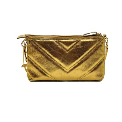 Imagem de Bolsa Feminina Transversal de Couro Bolso Interno Matelassê Cores Andreia Ribeiro