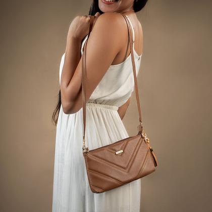 Imagem de Bolsa Feminina Transversal de Couro Bolso Interno Matelassê Cores Andreia Ribeiro