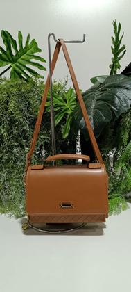 Imagem de Bolsa Feminina Transversal De Ombro Tira Colo Bolsinha Pequena Com Alça Confort Com Ziper