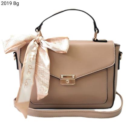 Imagem de Bolsa Feminina Transversal / Mão com Lenço 2019