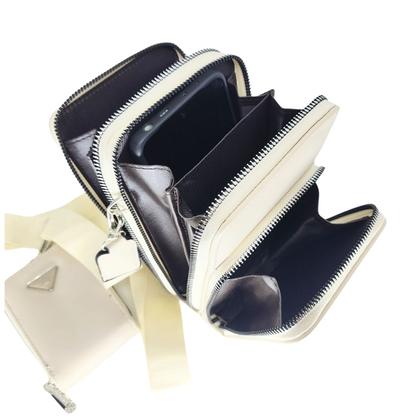 Imagem de Bolsa feminina transversal porta celular com carteira luxo ziper metal prata 