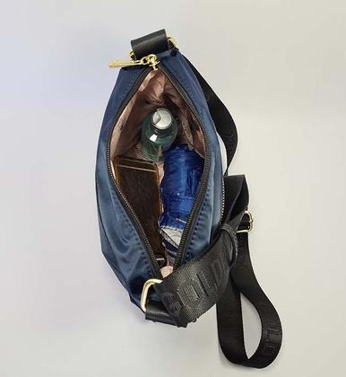 Imagem de Bolsa Feminina Transversal reforçada Resistente Pequena Golden Fenix