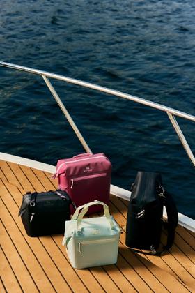 Imagem de Bolsa Térmica Julien Mini 6,8 Litros Stanley Fuchsia