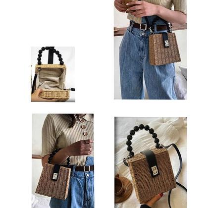 Imagem de Bolsa Triangular de Palha 2 x 1: Modelo Tiracolo e Alça de Mão com Bolinha + Lenço Decorativo