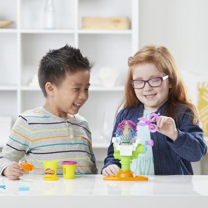 Imagem de Bomba de Pelúcia Play-Doh Buzz 'n Cut para Barbearia - Com Campainha