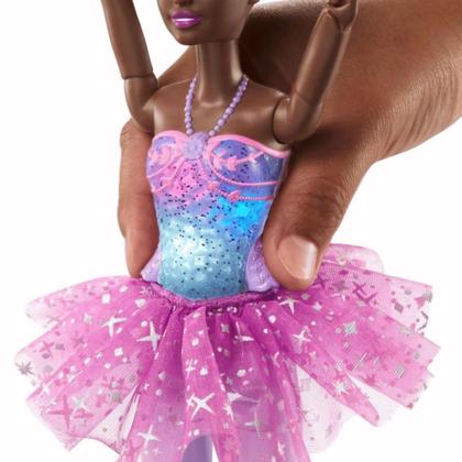 Imagem de Boneca Barbie Dreamtopia Fantasy Bailarina Negra Mattel